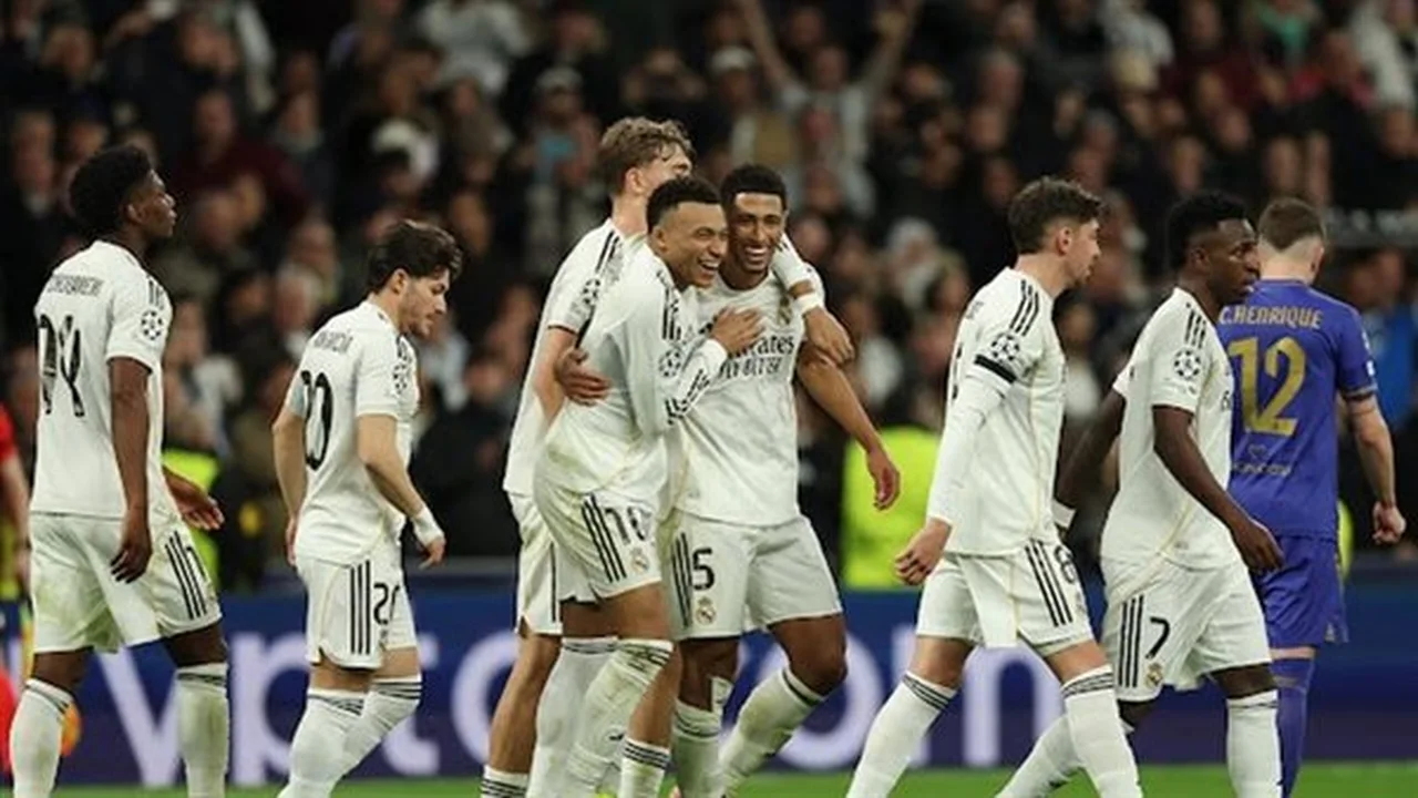 صدام العمالقة.. متى تنطلق مباراة بنفيكا وريال مدريد وما هي القنوات الناقلة؟